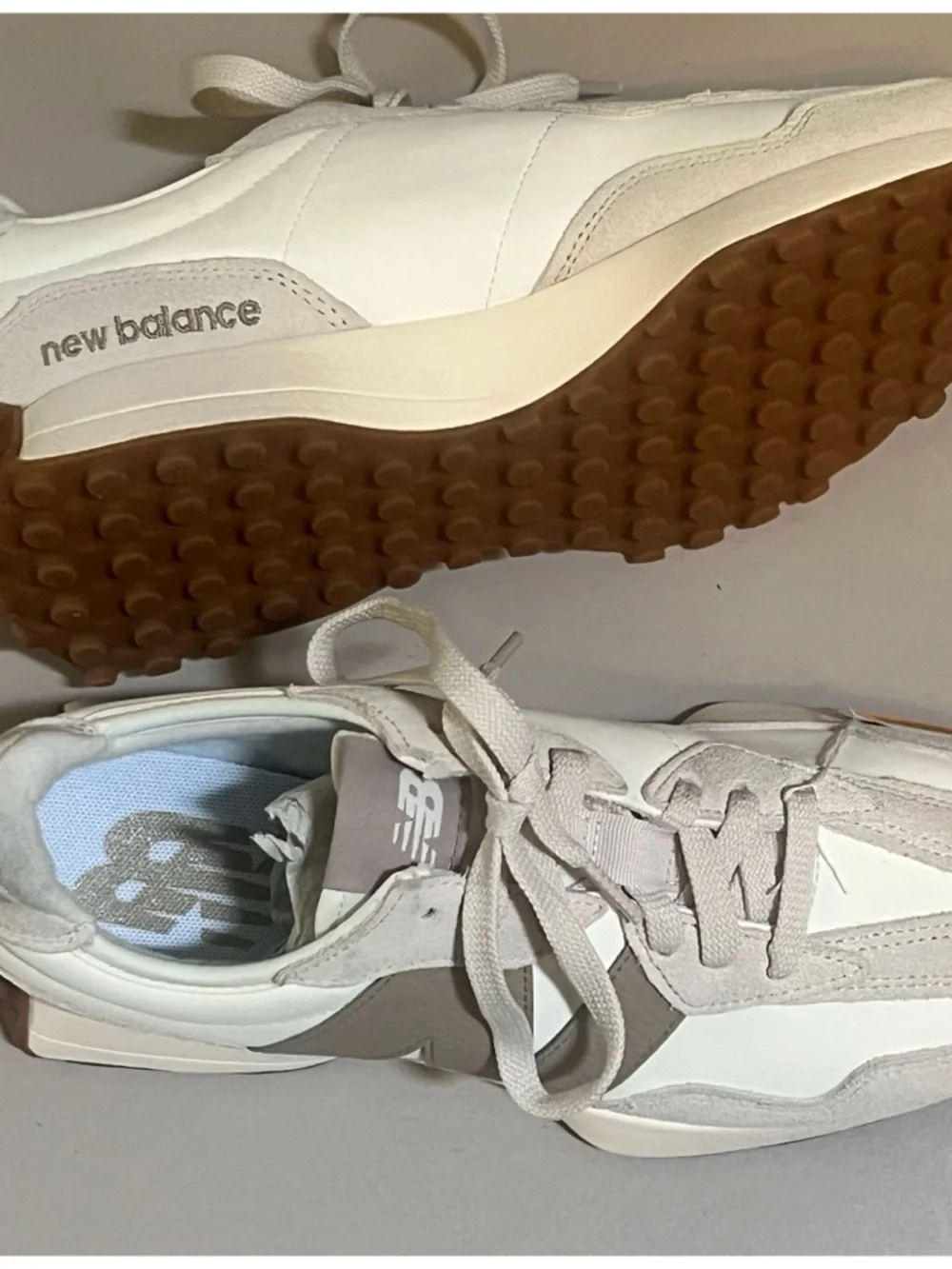New Balance •  327 Moonbeam Driftwood Sneakers • Women’s 9.5 - Picture 6 of 8
